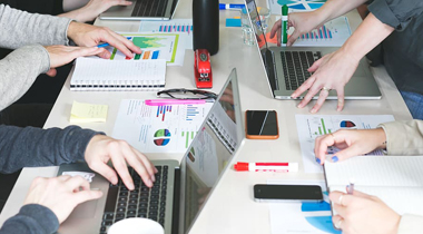 Relevant colleagues of Cooli company visited our company to communicate and cooperate with OEM produc