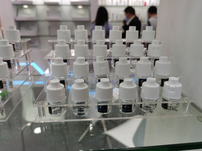 公司参加2021年第56届广州美博会，全新研发护肤品产品上市完美亮相