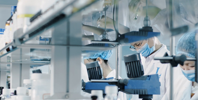 化妆品代加工厂接小批量订单吗？化妆品oem贴牌起订量最低多少？