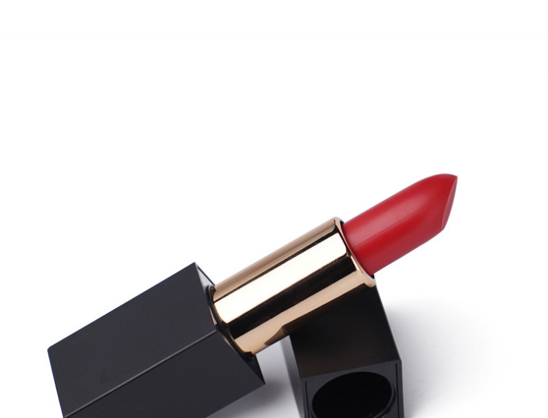 姨妈色口红适合你吗？广东化妆品代加工厂口红电商贴牌