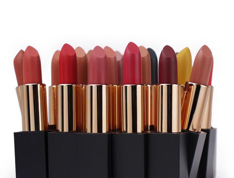 姨妈色口红适合你吗？广东化妆品代加工厂口红电商贴牌
