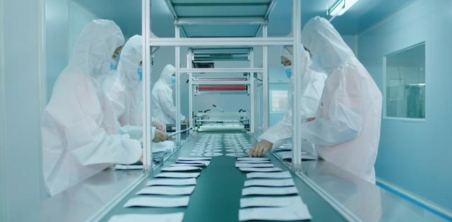 为什么很多加工厂都不愿意接小批量化妆品加工？上海化妆品小批量代加工生产