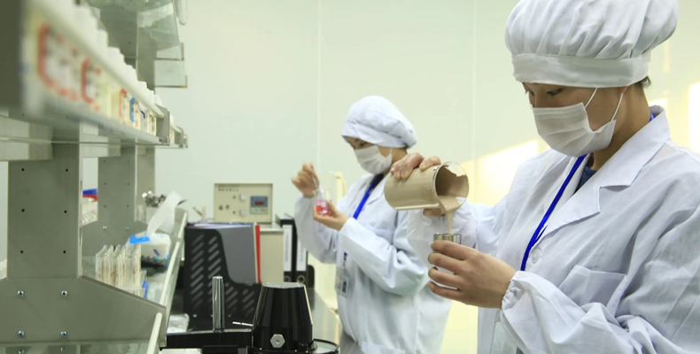 在广州选择化妆品OEM代加工厂需要注意哪些地方？